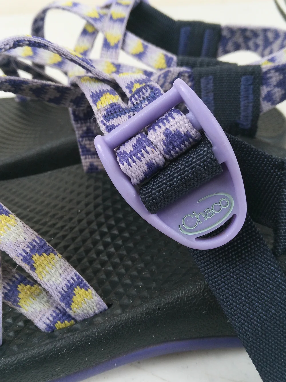 Chaco Style Strappy Hiking Sandals in Purple Yellow Black Kids Size 2 Slingback
